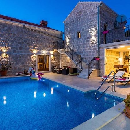 Apartment Vican Gromaca Екстериор снимка