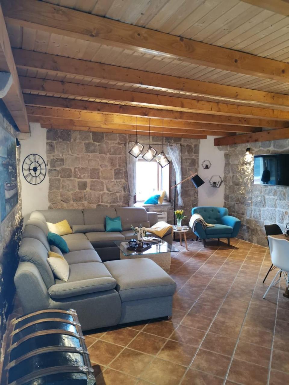 Apartment Vican Gromaca Екстериор снимка